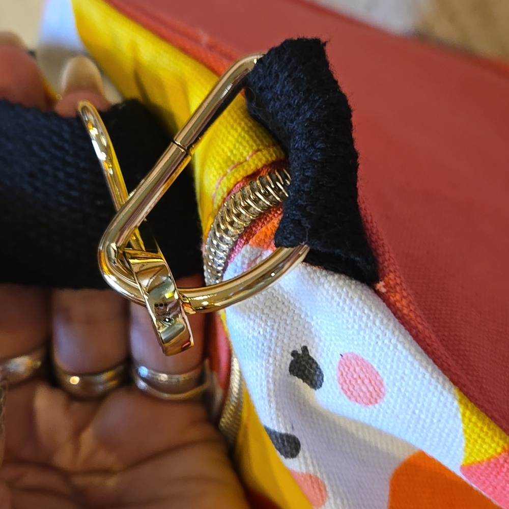 Benefit San Francisco Vibrant Travel/Duffle/Weekender Bag - Picture 5 of 7